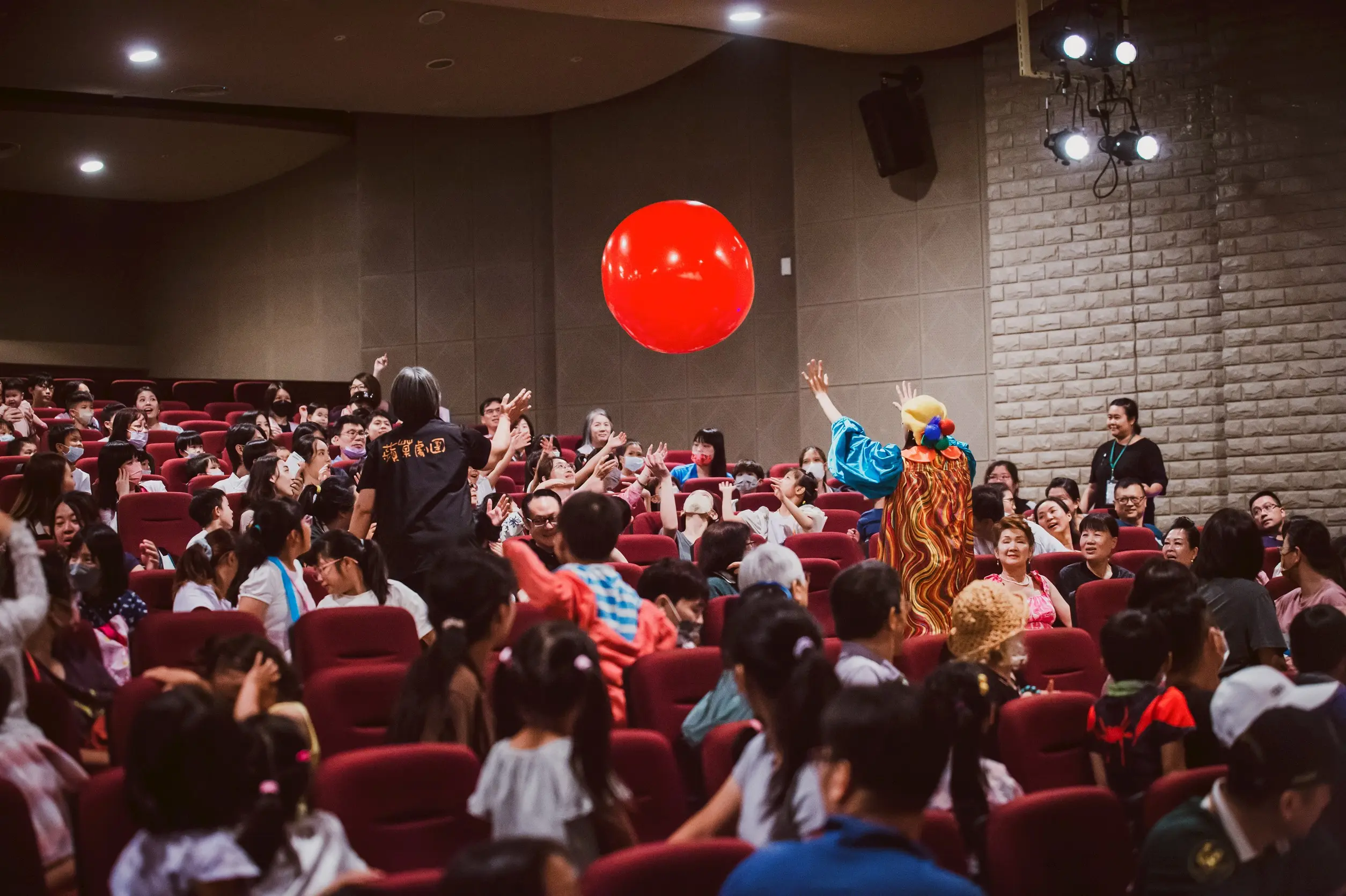 Line Album 2025親子劇團 250811 36